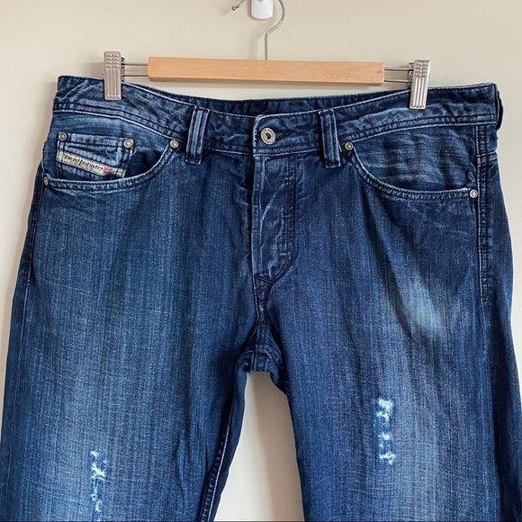 DIESEL VIKER Jeans Wash 008II Straight Leg Distressed Men's size 36 x 31 ITALY - Picture 3 of 13